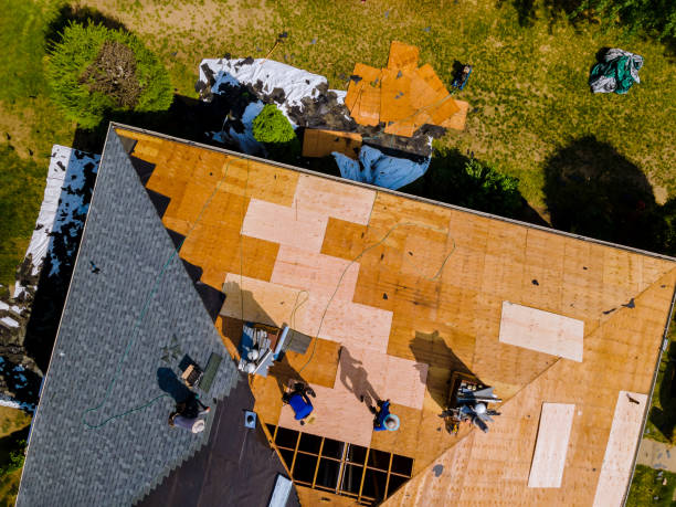 Best Emergency Roof Repair  in Moundridge, KS